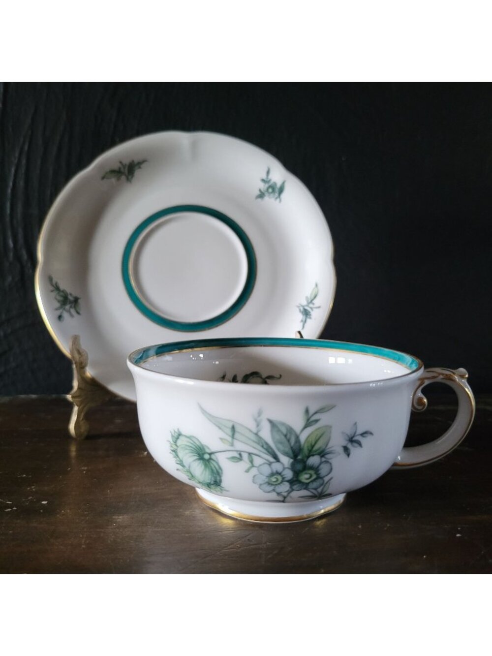 Vtg Royal Bayreuth Teal Tulip Footed Tea Cup and Saucer Floral Design Gold Trim